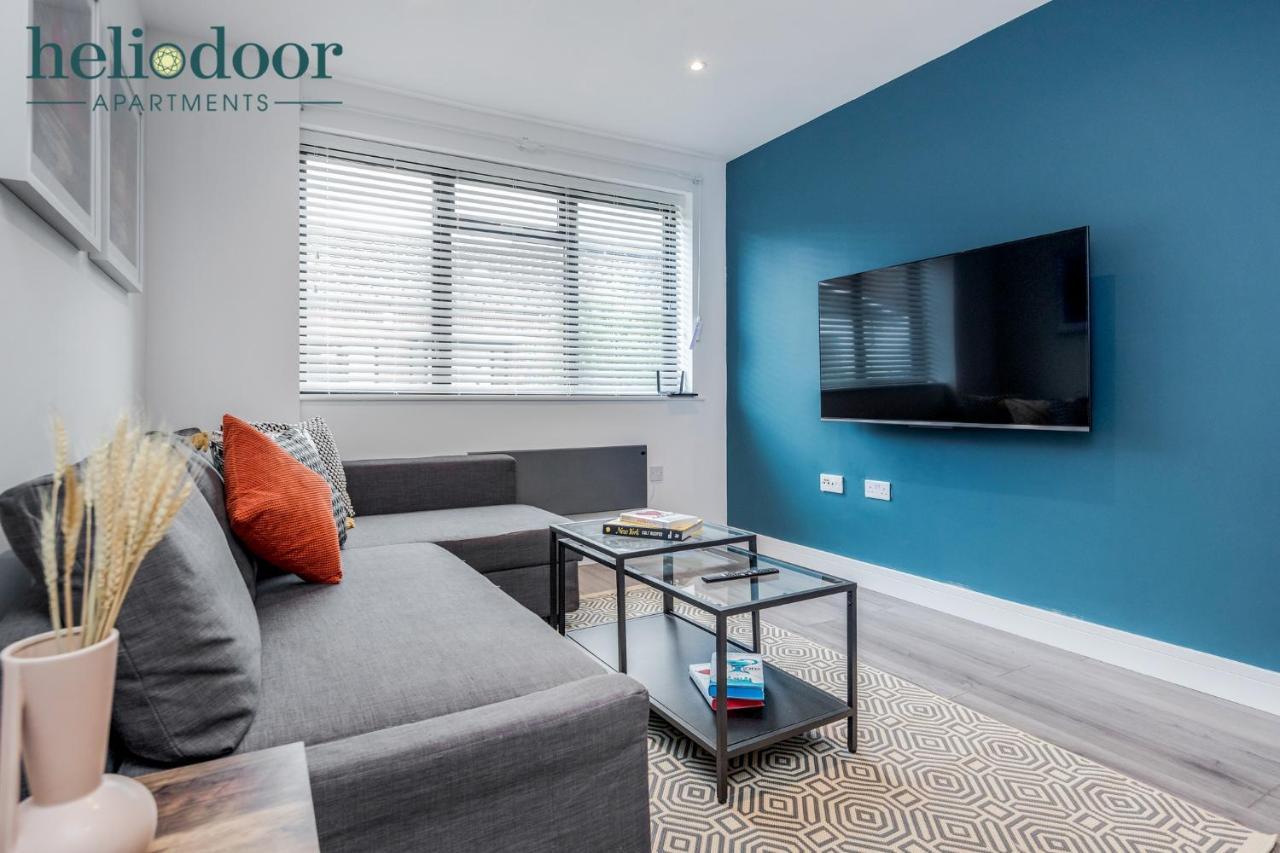 Milton Keynes Apartments, Sleeps Up To 5, Free Parking, Free Wifi & Movies, 7 Mins Drive To Milton Keynes Central Station For Direct Trains To London & The North Екстер'єр фото