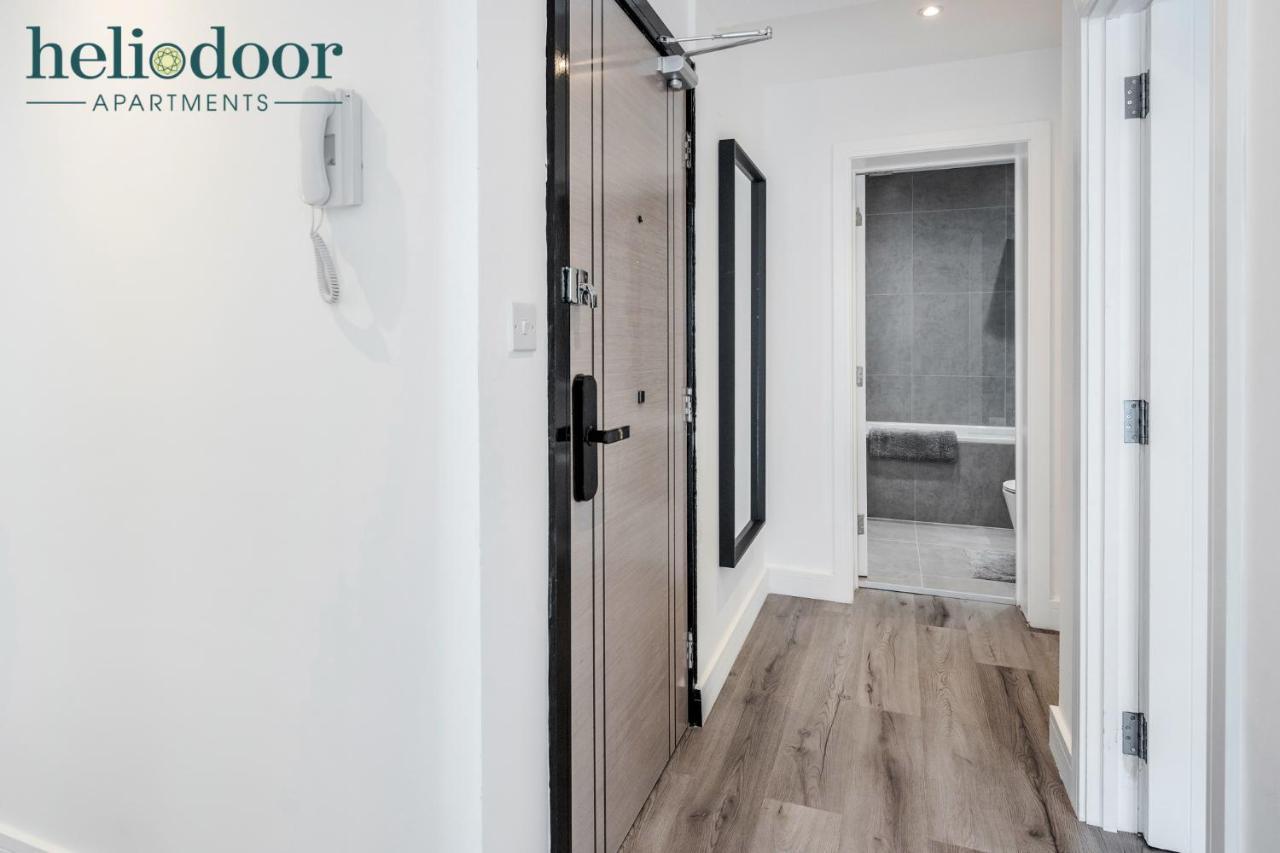 Milton Keynes Apartments, Sleeps Up To 5, Free Parking, Free Wifi & Movies, 7 Mins Drive To Milton Keynes Central Station For Direct Trains To London & The North Екстер'єр фото