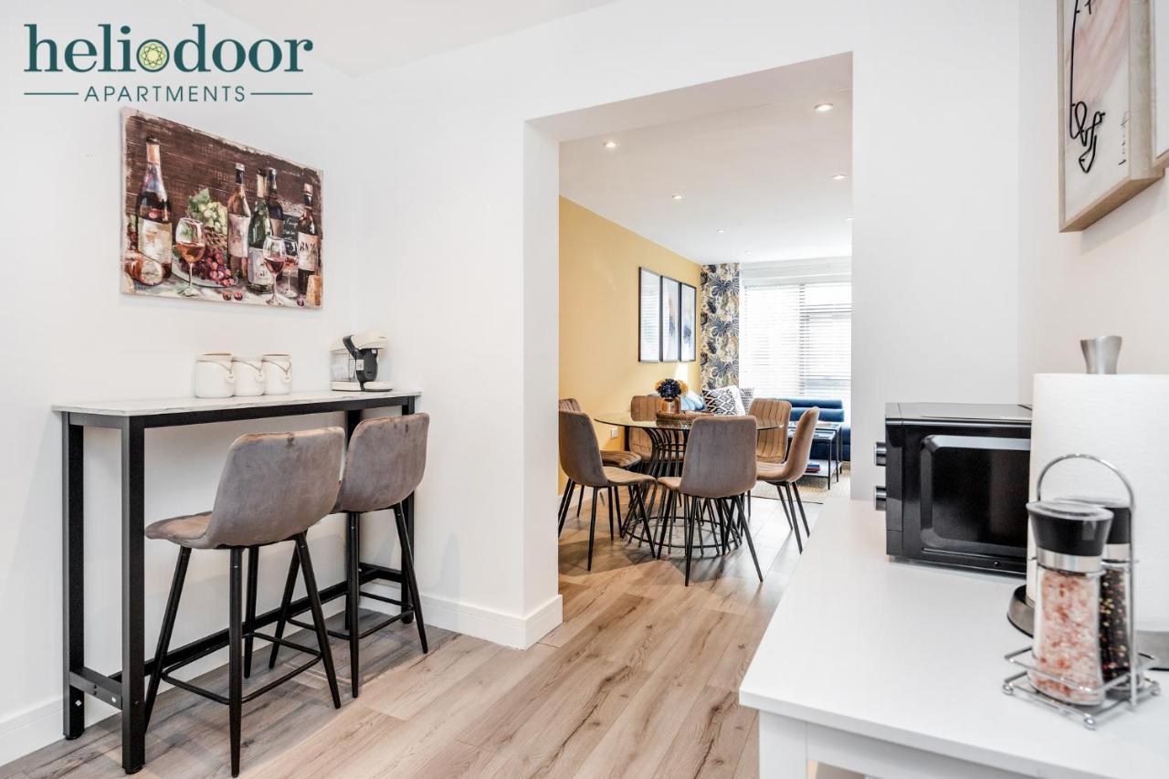 Milton Keynes Apartments, Sleeps Up To 5, Free Parking, Free Wifi & Movies, 7 Mins Drive To Milton Keynes Central Station For Direct Trains To London & The North Екстер'єр фото