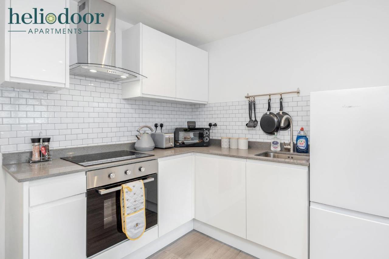 Milton Keynes Apartments, Sleeps Up To 5, Free Parking, Free Wifi & Movies, 7 Mins Drive To Milton Keynes Central Station For Direct Trains To London & The North Екстер'єр фото