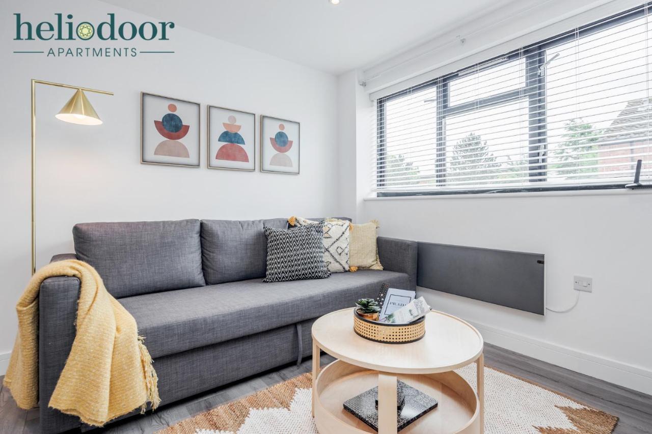 Milton Keynes Apartments, Sleeps Up To 5, Free Parking, Free Wifi & Movies, 7 Mins Drive To Milton Keynes Central Station For Direct Trains To London & The North Екстер'єр фото