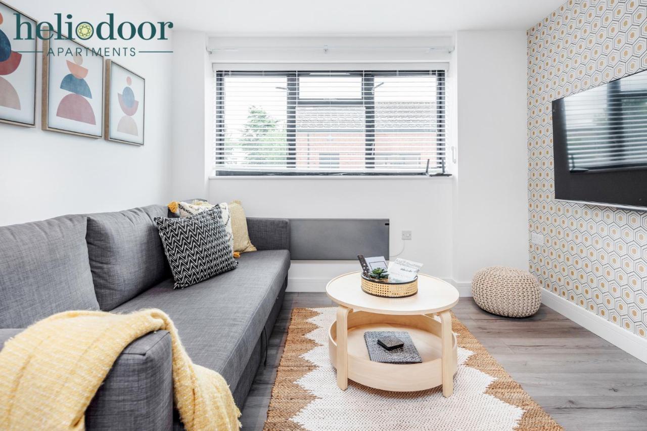 Milton Keynes Apartments, Sleeps Up To 5, Free Parking, Free Wifi & Movies, 7 Mins Drive To Milton Keynes Central Station For Direct Trains To London & The North Екстер'єр фото