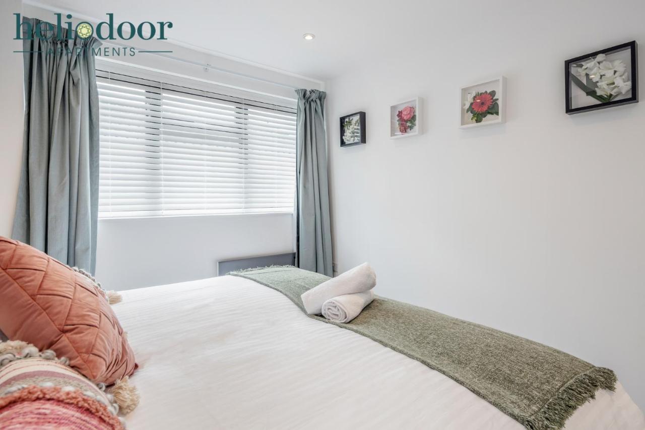 Milton Keynes Apartments, Sleeps Up To 5, Free Parking, Free Wifi & Movies, 7 Mins Drive To Milton Keynes Central Station For Direct Trains To London & The North Екстер'єр фото