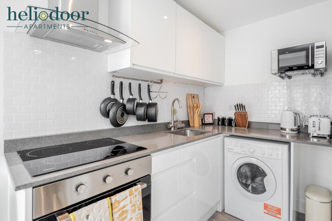 Milton Keynes Apartments, Sleeps Up To 5, Free Parking, Free Wifi & Movies, 7 Mins Drive To Milton Keynes Central Station For Direct Trains To London & The North Екстер'єр фото
