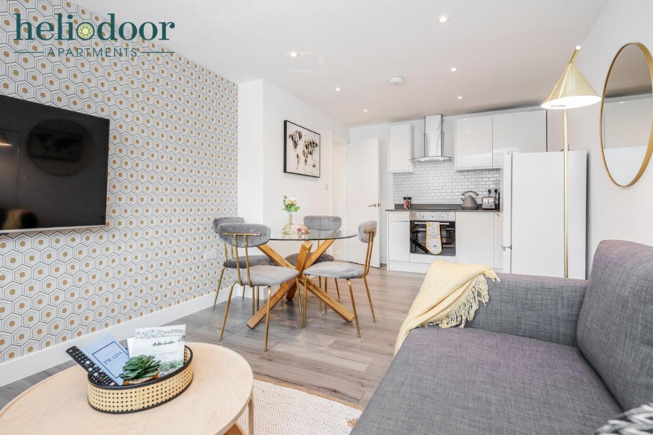 Milton Keynes Apartments, Sleeps Up To 5, Free Parking, Free Wifi & Movies, 7 Mins Drive To Milton Keynes Central Station For Direct Trains To London & The North Екстер'єр фото
