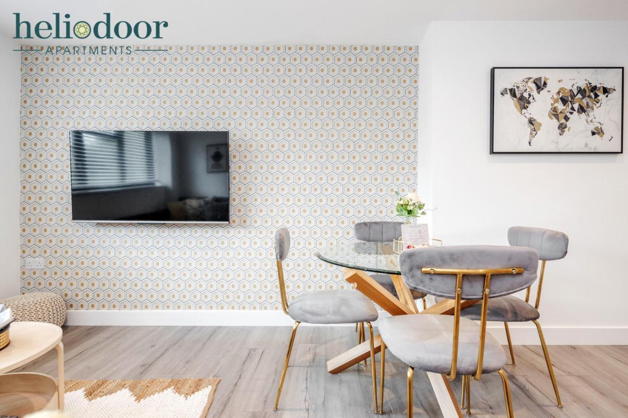 Milton Keynes Apartments, Sleeps Up To 5, Free Parking, Free Wifi & Movies, 7 Mins Drive To Milton Keynes Central Station For Direct Trains To London & The North Екстер'єр фото