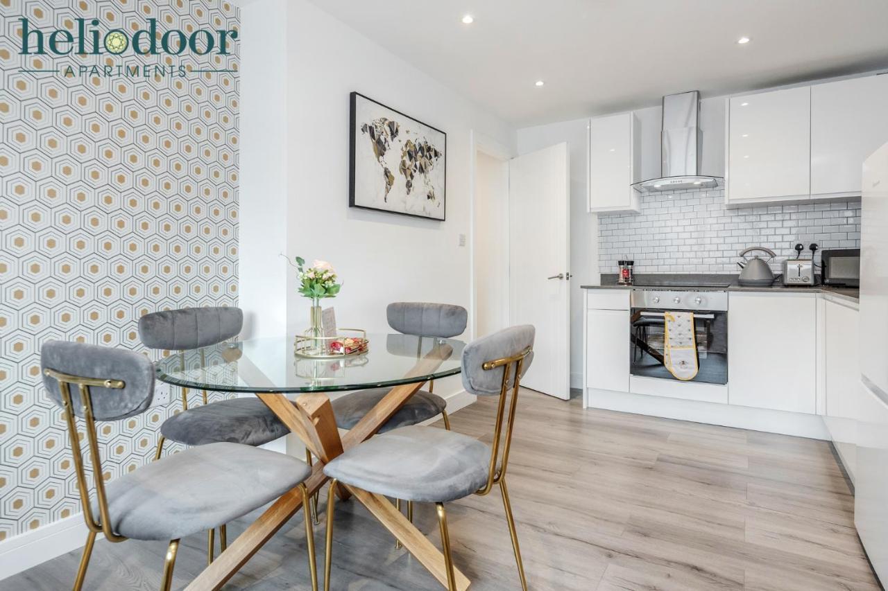 Milton Keynes Apartments, Sleeps Up To 5, Free Parking, Free Wifi & Movies, 7 Mins Drive To Milton Keynes Central Station For Direct Trains To London & The North Екстер'єр фото