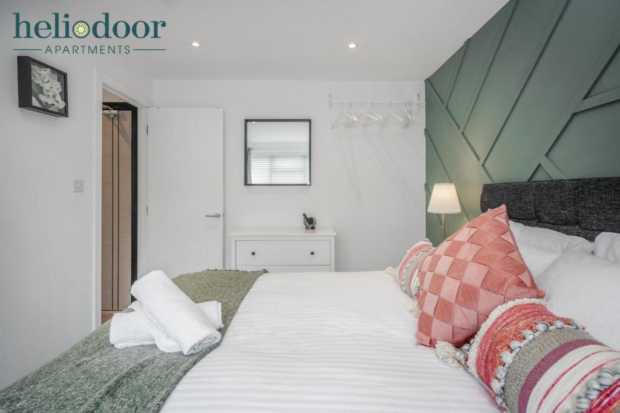 Milton Keynes Apartments, Sleeps Up To 5, Free Parking, Free Wifi & Movies, 7 Mins Drive To Milton Keynes Central Station For Direct Trains To London & The North Екстер'єр фото