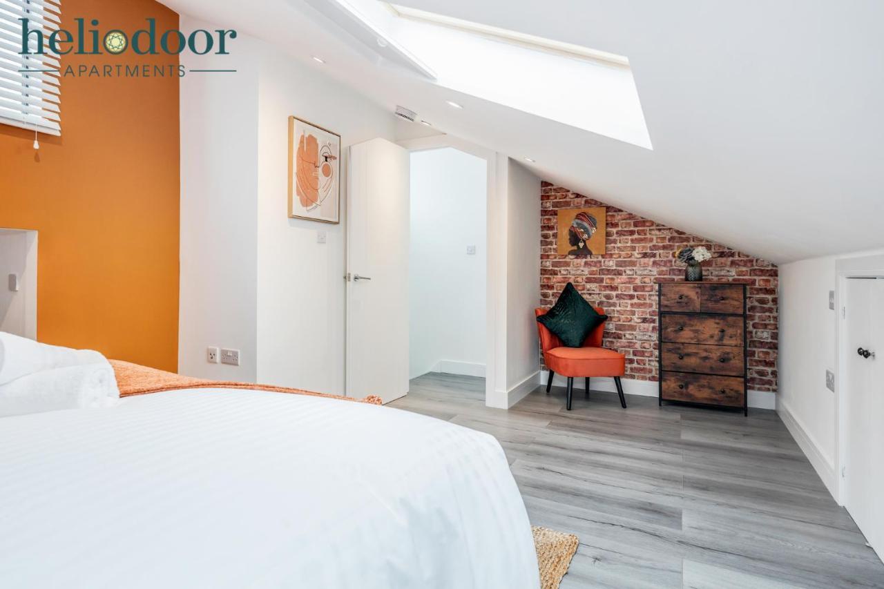 Milton Keynes Apartments, Sleeps Up To 5, Free Parking, Free Wifi & Movies, 7 Mins Drive To Milton Keynes Central Station For Direct Trains To London & The North Екстер'єр фото